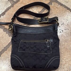 Coach F06U-10403 Black Signature Logo Canvas Convertible Shoulder Bag Purse